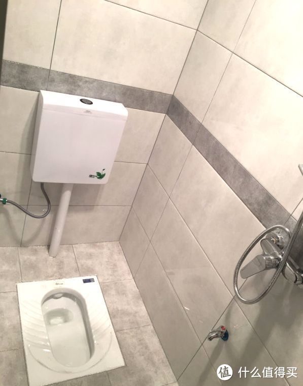 買不起別墅可以看看躍層，128㎡三室兩廳大躍層，堪稱空中別墅