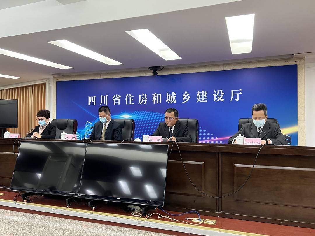 小區(qū)有人野蠻裝修 遛狗不牽繩怎么辦？