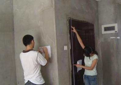 現(xiàn)在流行住“毛坯房”？內(nèi)行人一句說破：不裝修也成高級(jí)房