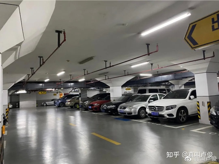 “我這輩子沒見過這么好的車庫?！?></a></p>
            <h3 class=