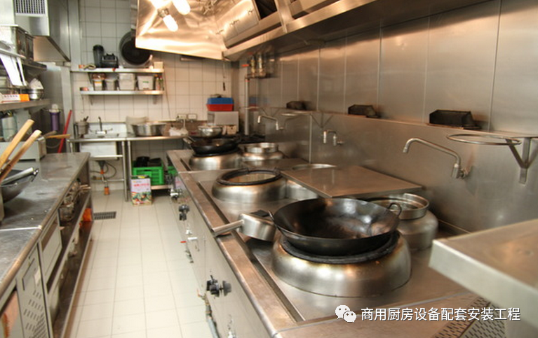 小飯店廚房設(shè)計(jì)效果圖案例，飯店廚房設(shè)計(jì)平面圖